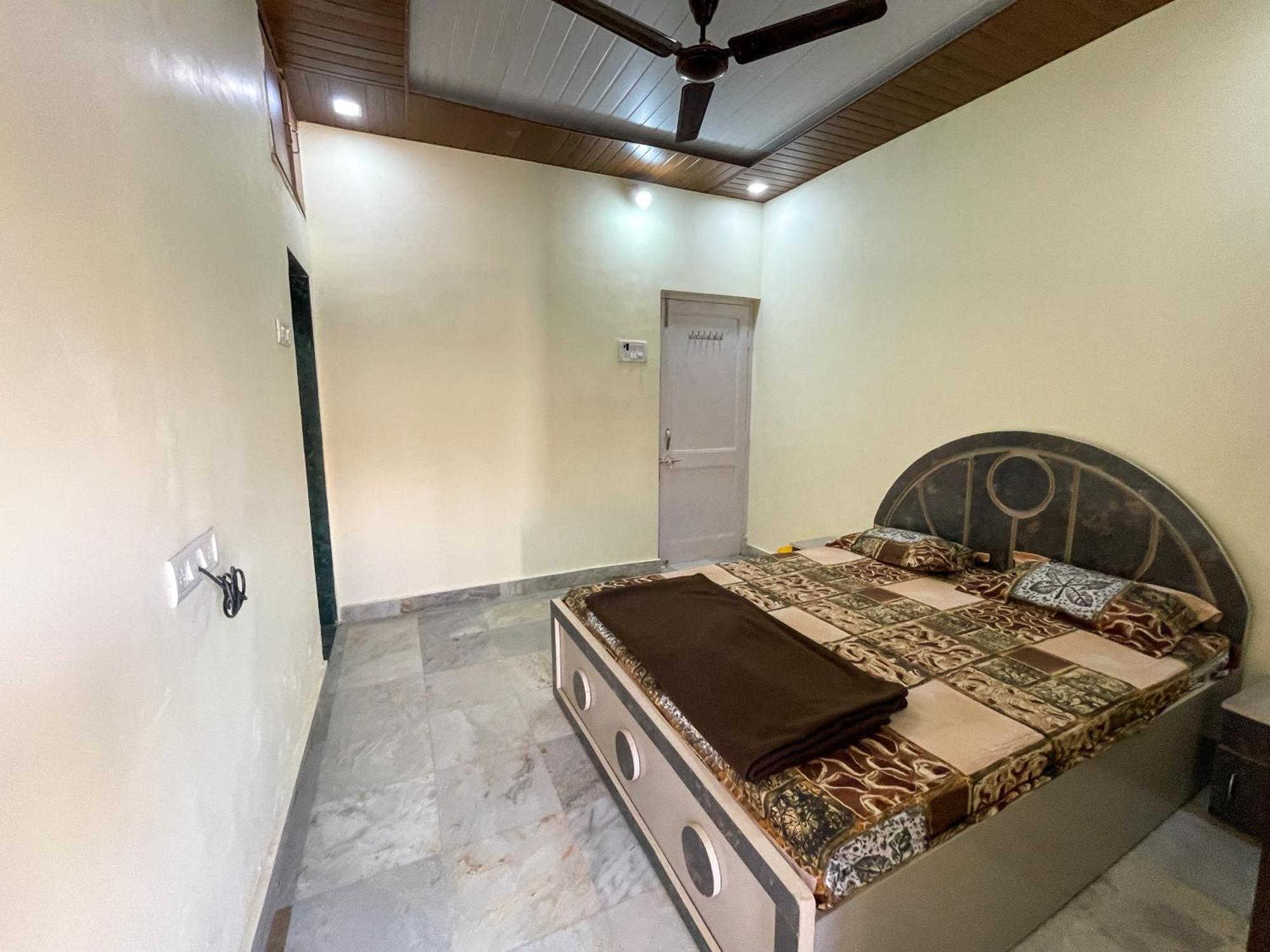 Zars Villa, Lonavala Exterior photo